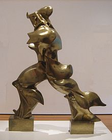 220px-unique_forms_of_continuity_in_space_1913_bronze_by_umberto_boccioni